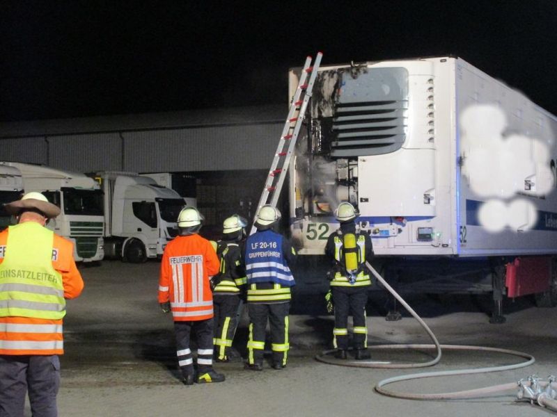 Kraftfahrzeugbrand groß (FK2)